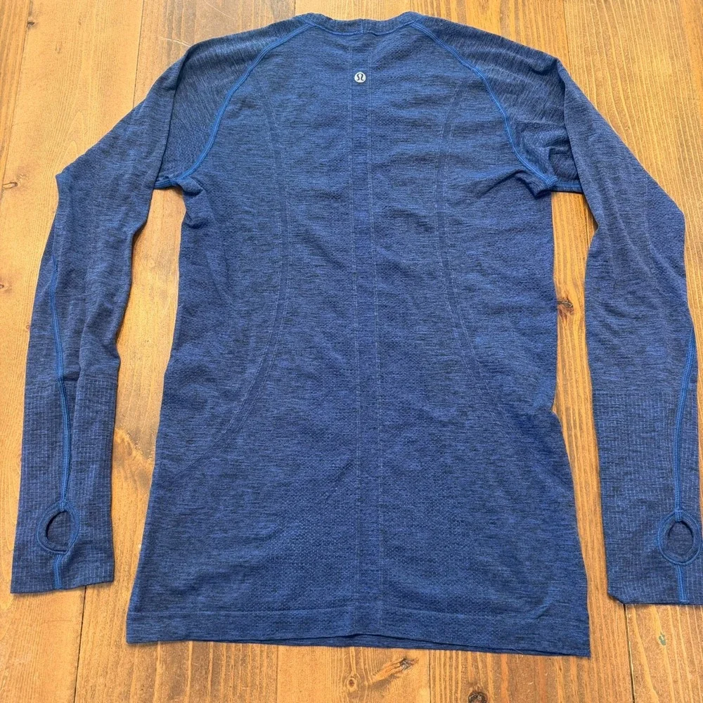 Lululemon Shirt Womens 8 Long Sleeve Swiftly Tech Seamless Running Top LOT OF 2